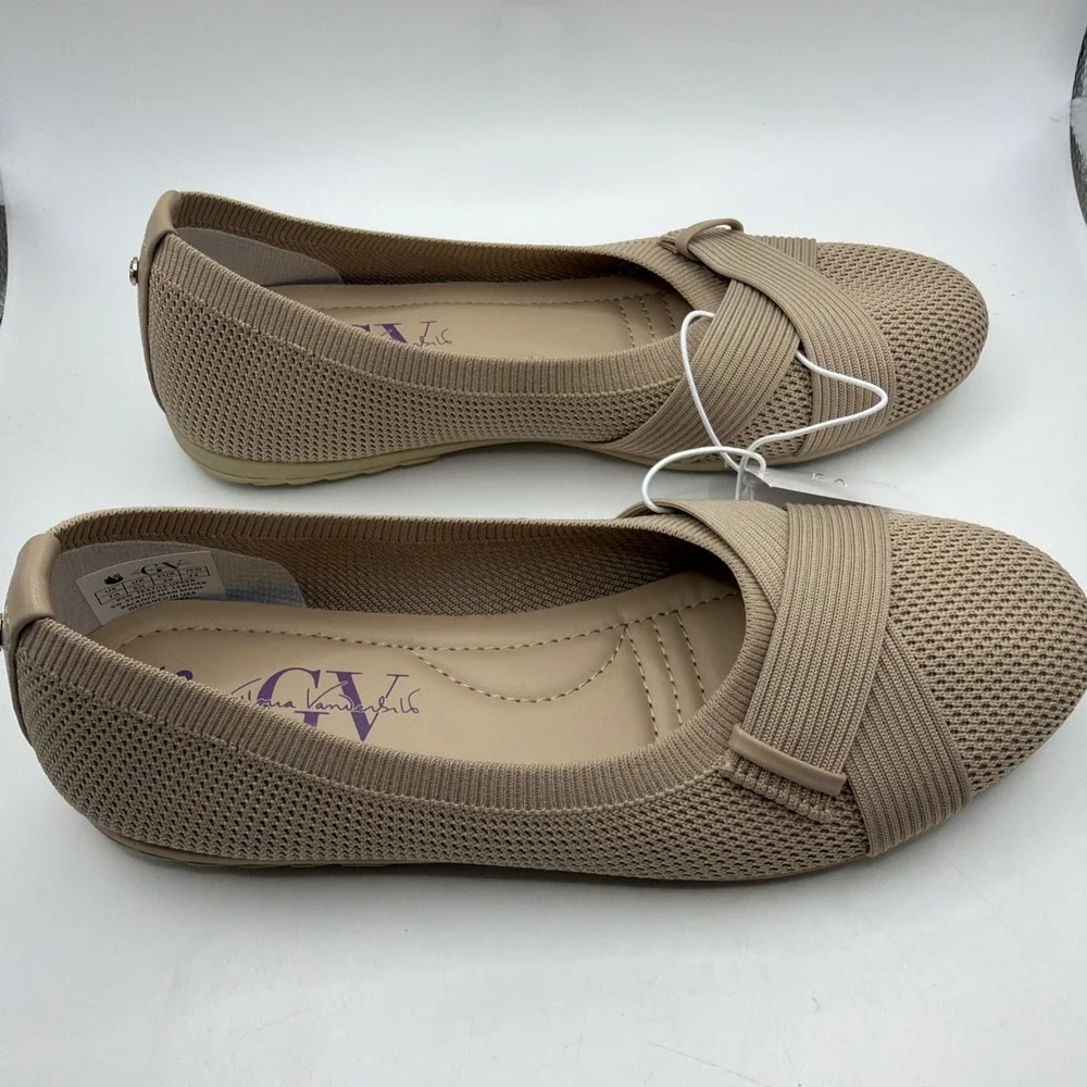 Gloria‎ Vanderbilt Women's Debbie Natural Shoe Size 7.5. New